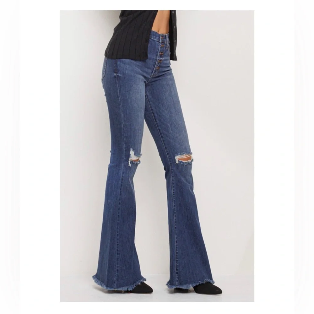 JUST IN/ MARLIE HIGH RISE DISTRESSED BELL BOTTOM DENIM - Picture 4 of 11
